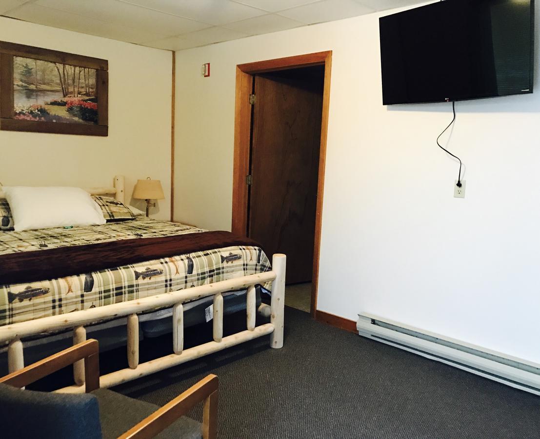 Dover-Foxcroft Peaks Kenny Lodge المظهر الخارجي الصورة
